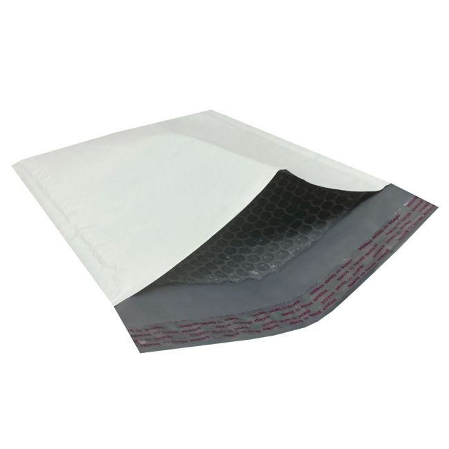 Long-lasting padded envelopes that are designed to withstand sudden movements without opening and protect your products |Starboxes